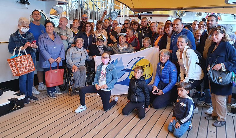 Liberi Nel Vento A Bordo Di Nave Amerigo Vespucci Che Onore E Che