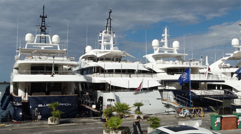 yacht broker viareggio