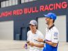 Daniel Ricciardo e Marc Márquez si sfidano sulle barche di Alinghi Red Bull Racing in vista della settimana spagnola di F1