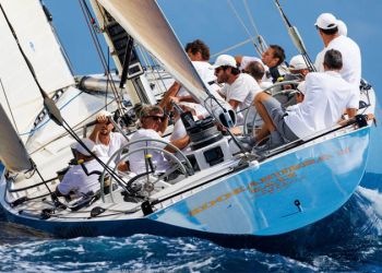 Gli storici 12 metri dell'America's Cup hanno illuminato il Puig Vela Classica