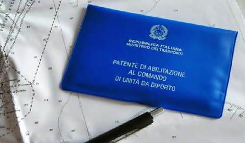 DOMANDE E RISPOSTE PER L'ESAME DELLA PATENTE NAUTICA SENZA ...